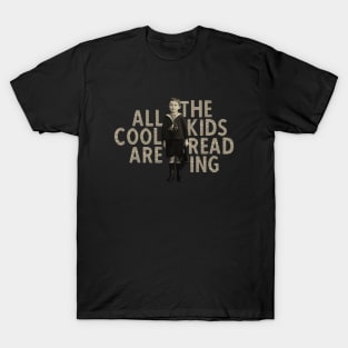 All The Cool Kids Are Reading Retro Style T-Shirt